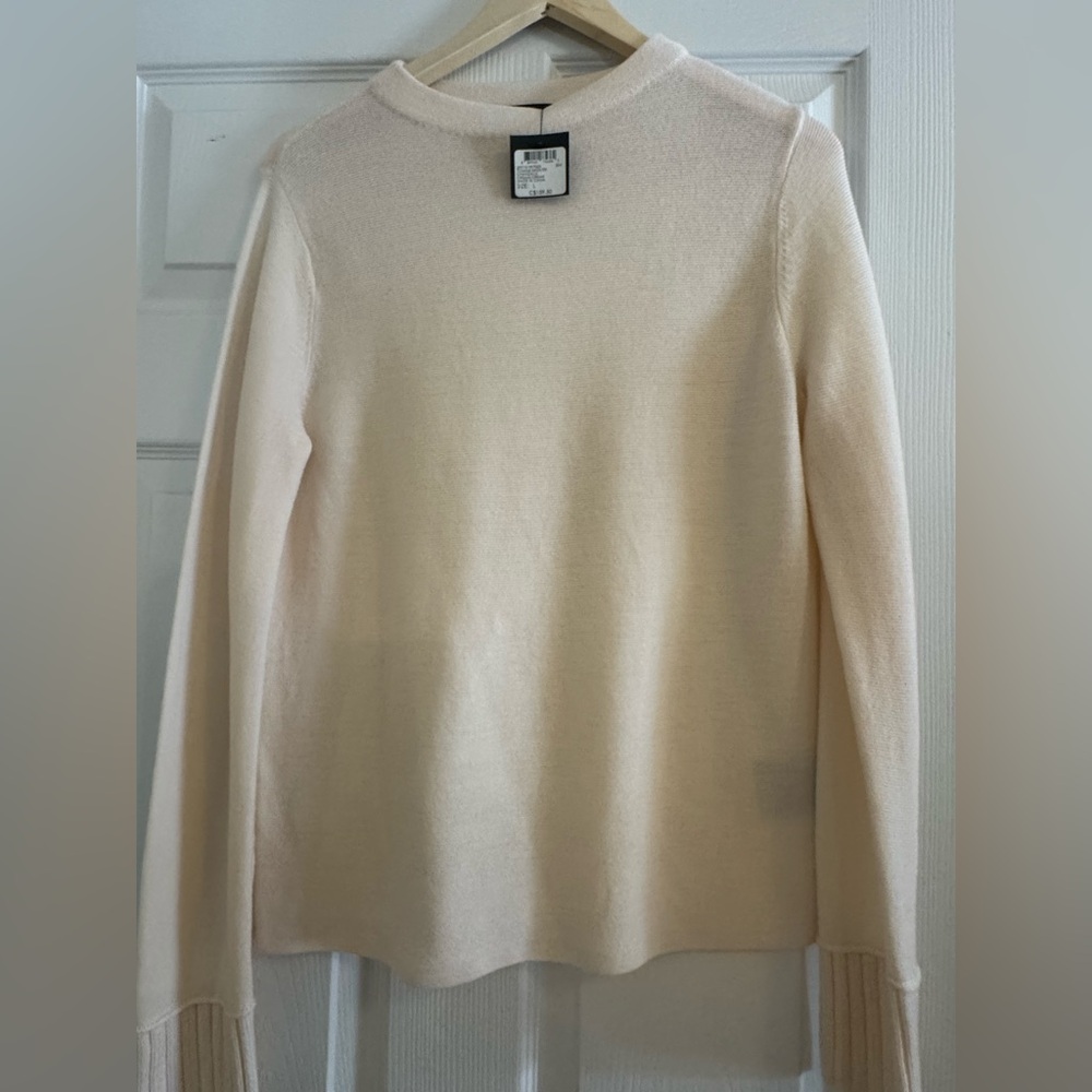 NWT Club Monaco Cream Women's Sweater